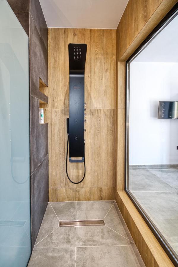 Terra Secreta Luxury * Lardos