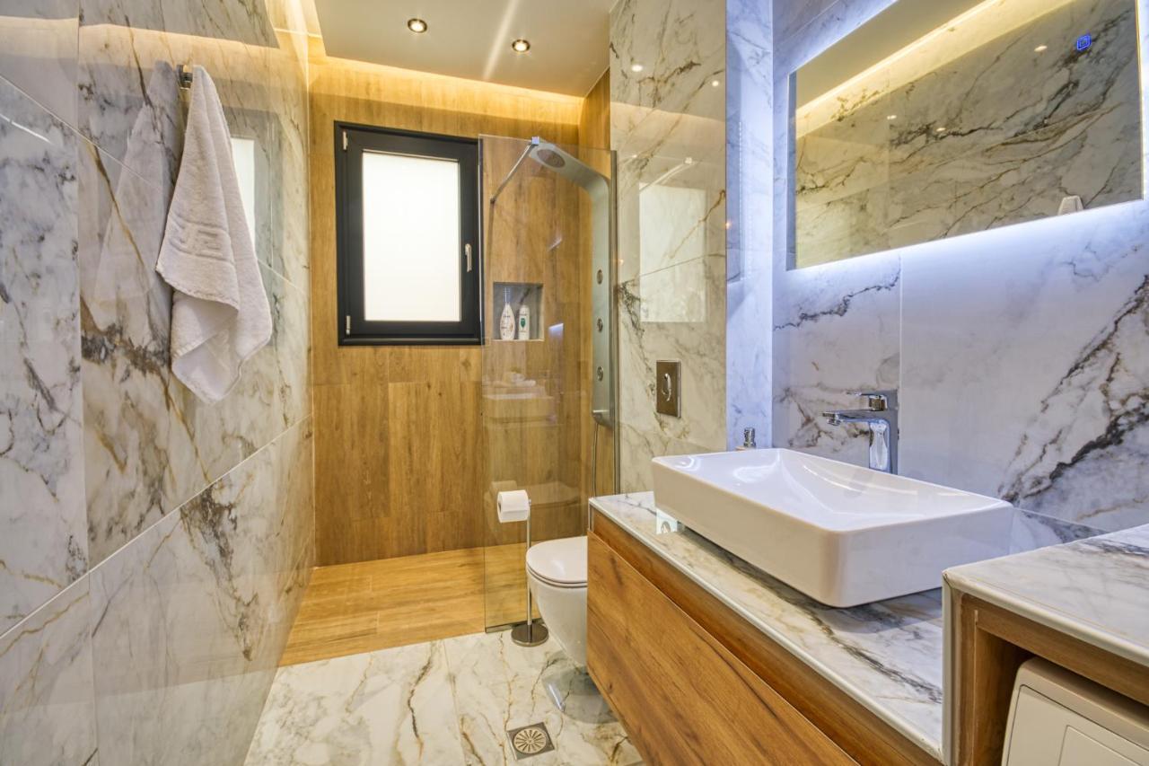 Terra Secreta Luxury Villa